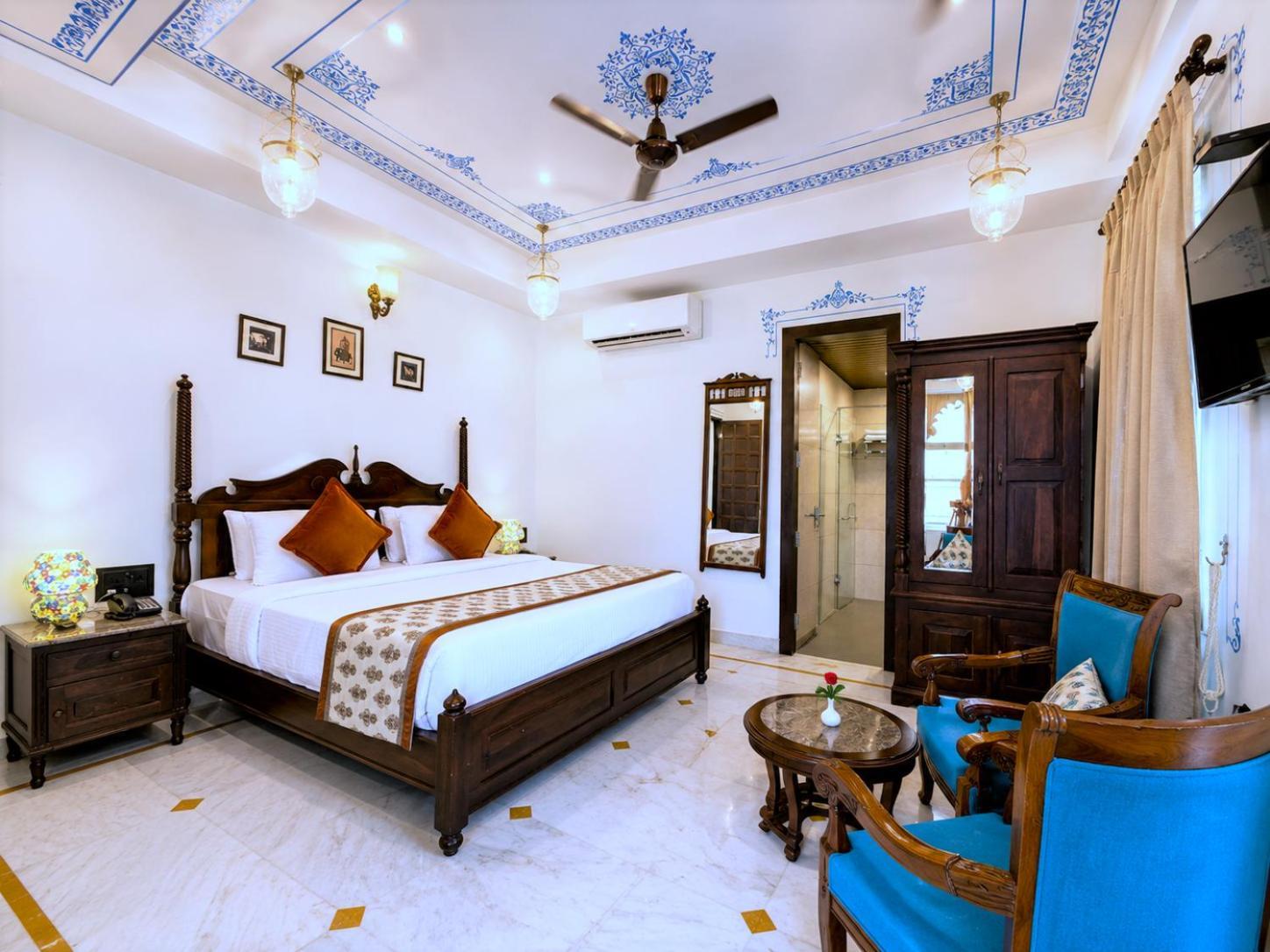 Superior Double Room on Food & Beverages a-la-carte selection Complimentary Welcome Drink on arrival