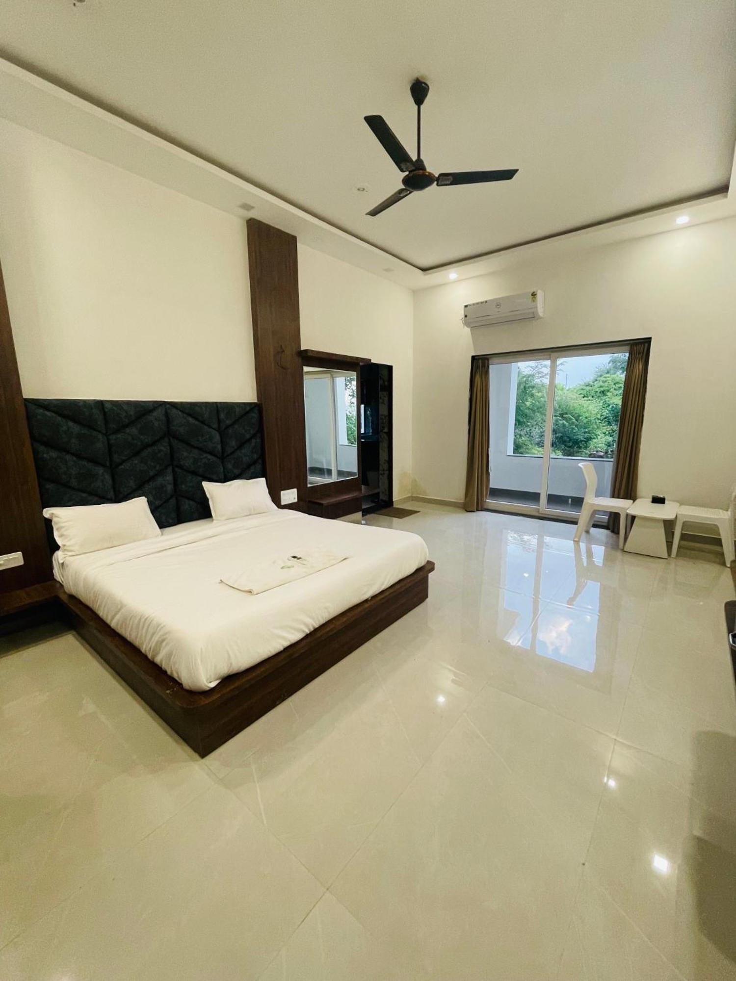 Suite Private Pool