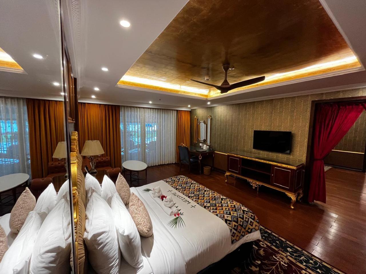 Regent Villa