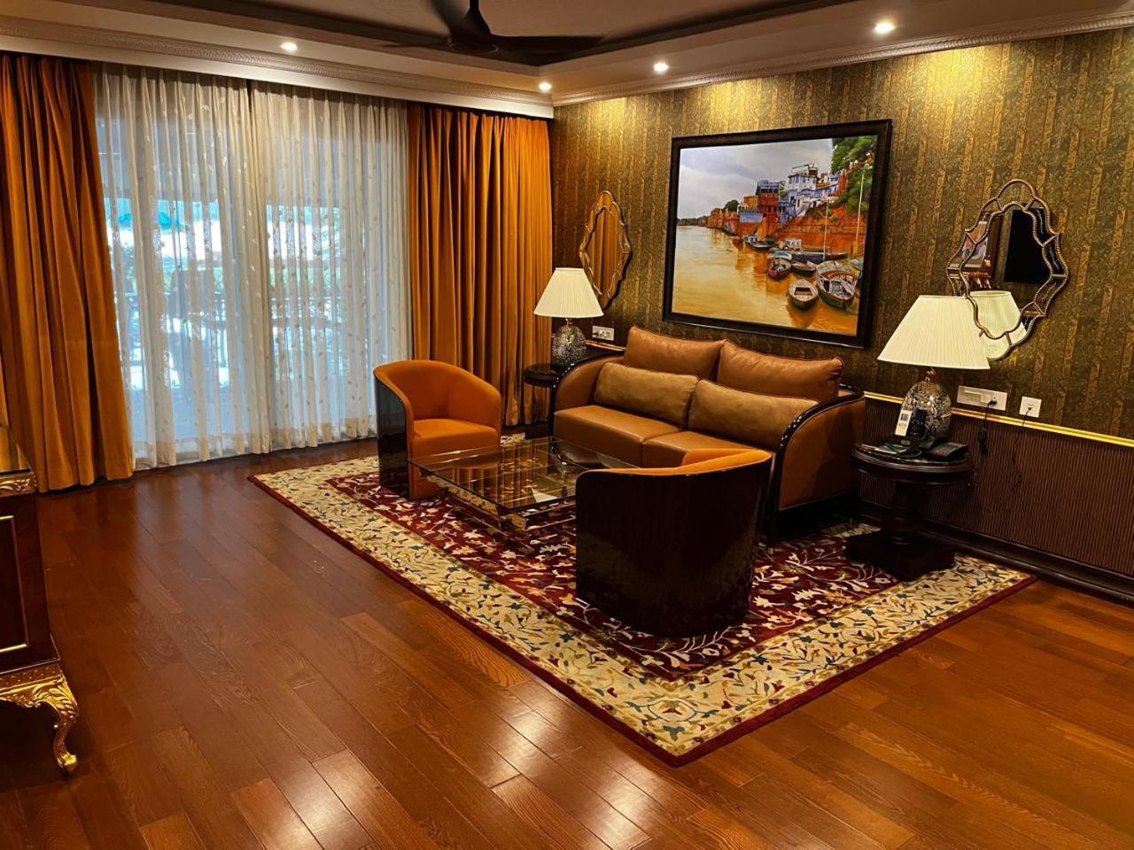 Regent Villa