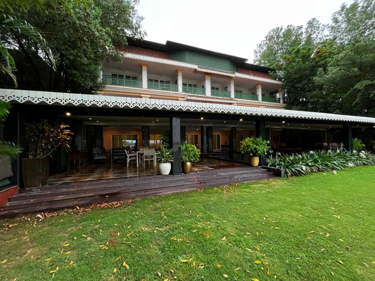 Regent Villa
