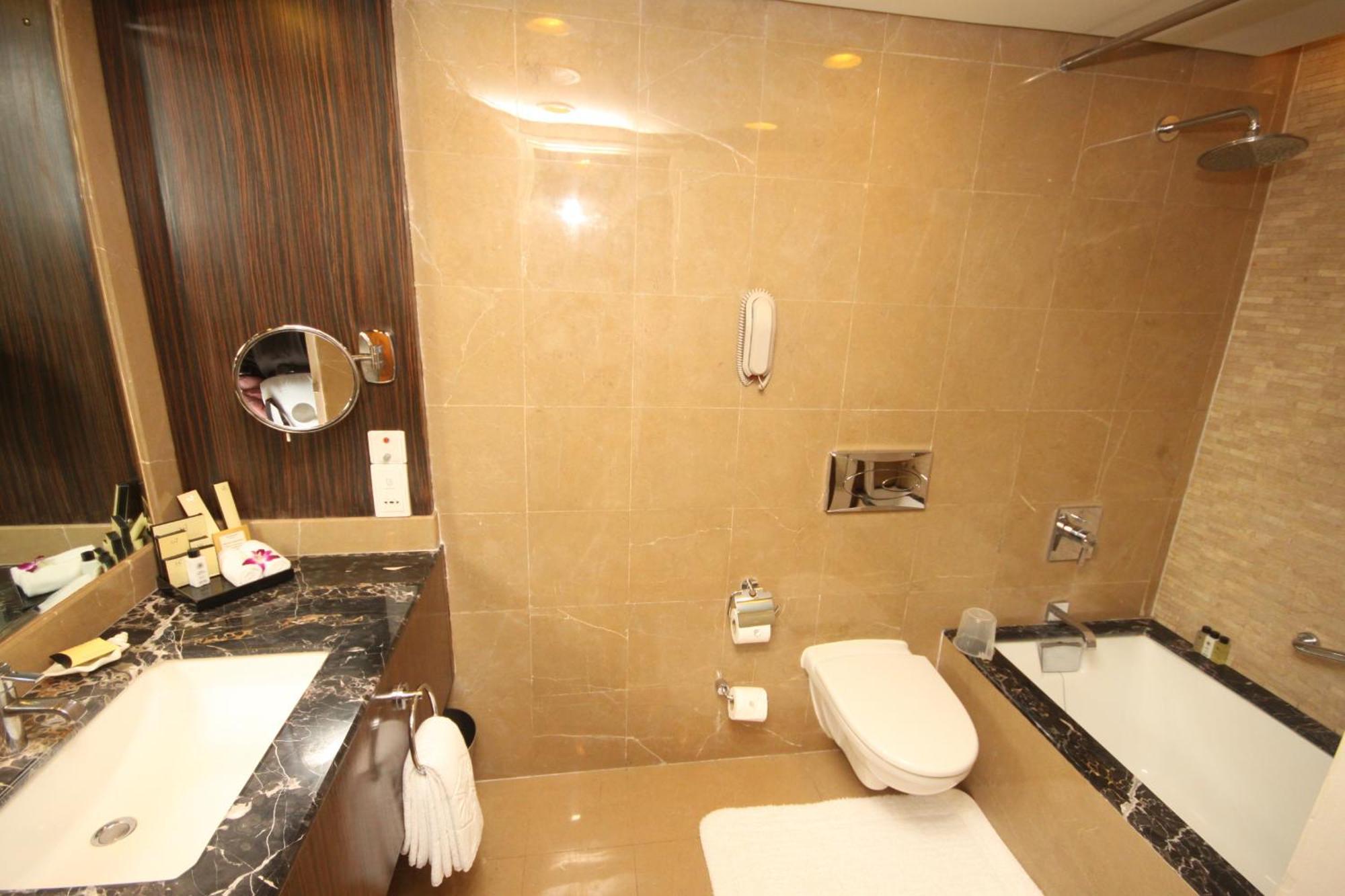 Deluxe Room Various View Twin Bed