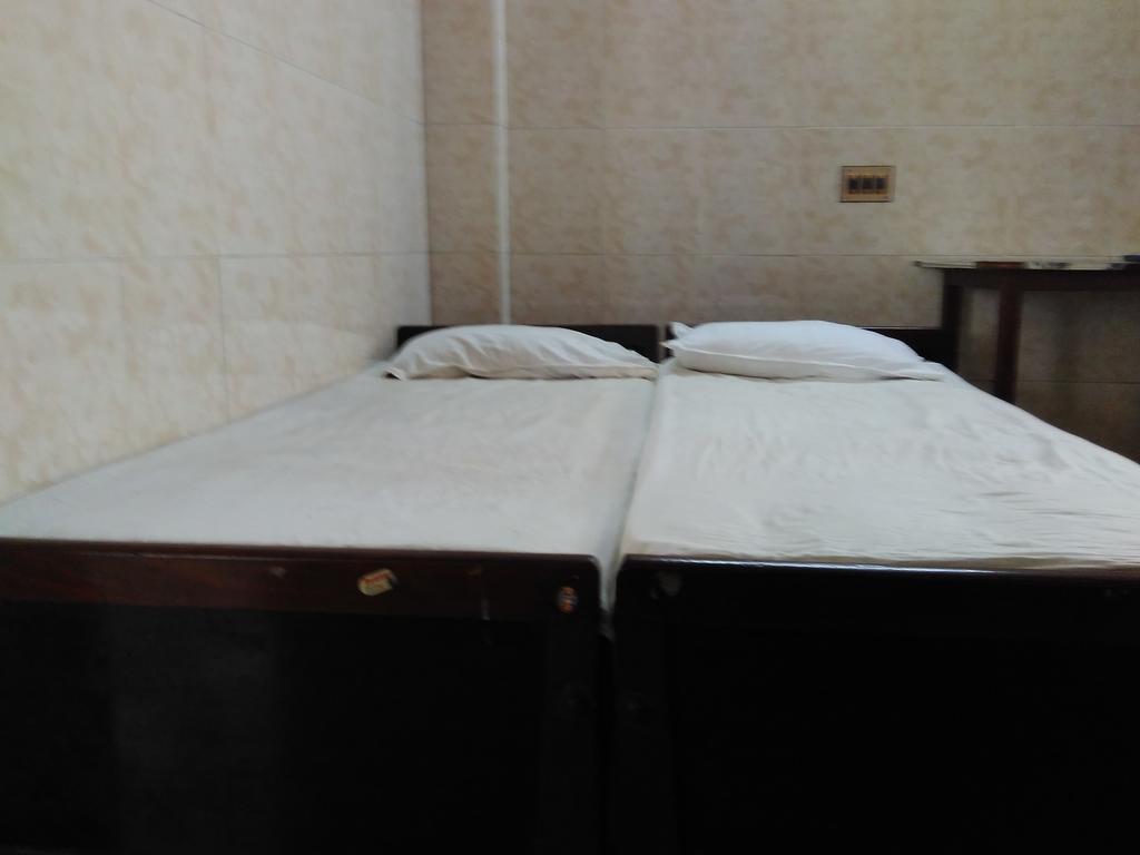 Budget Twin Room,805728360:JPEG