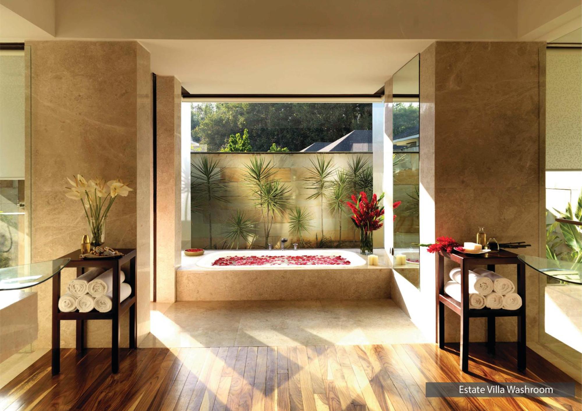Estate Pool Villa Double Bed