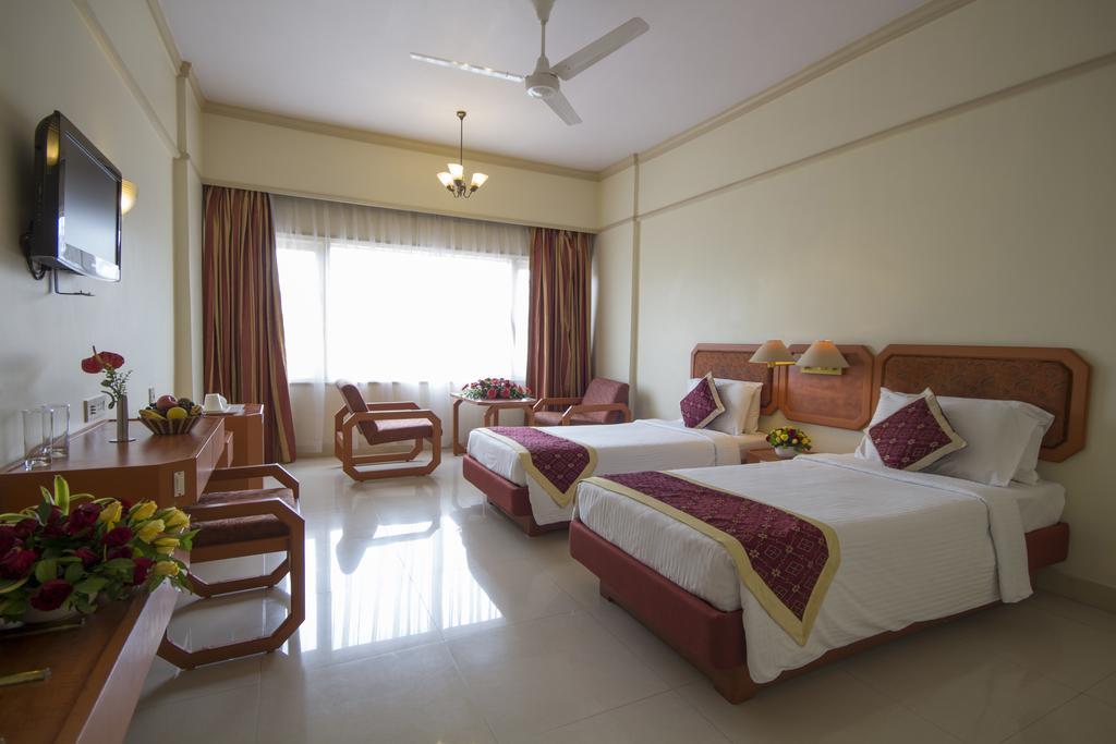 Executive Double or Twin Room,326707672:JPEG