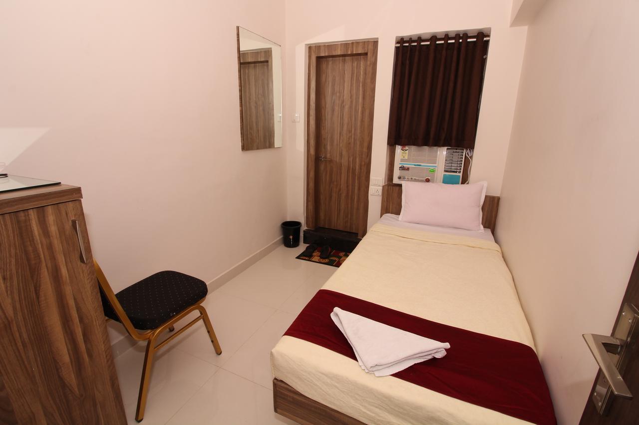 Deluxe Single Room