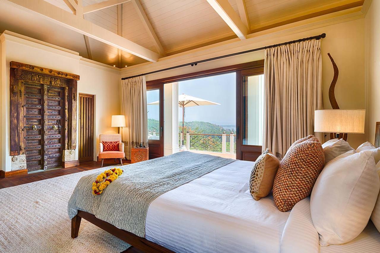 Suite with Sea View
