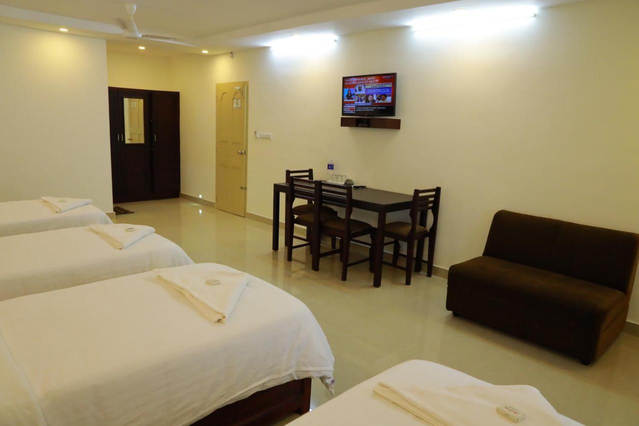Deluxe Quadruple Room