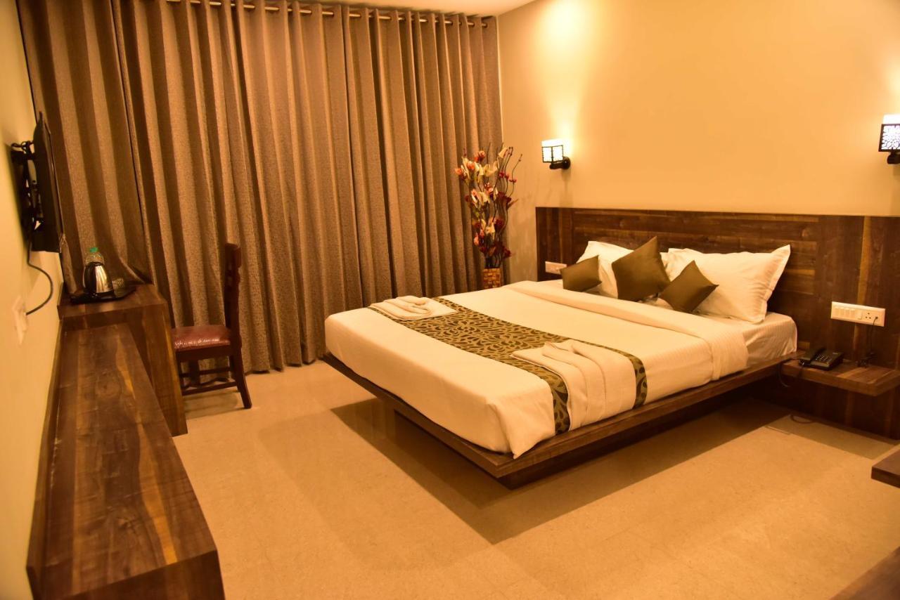 LE GRAND ROOM
