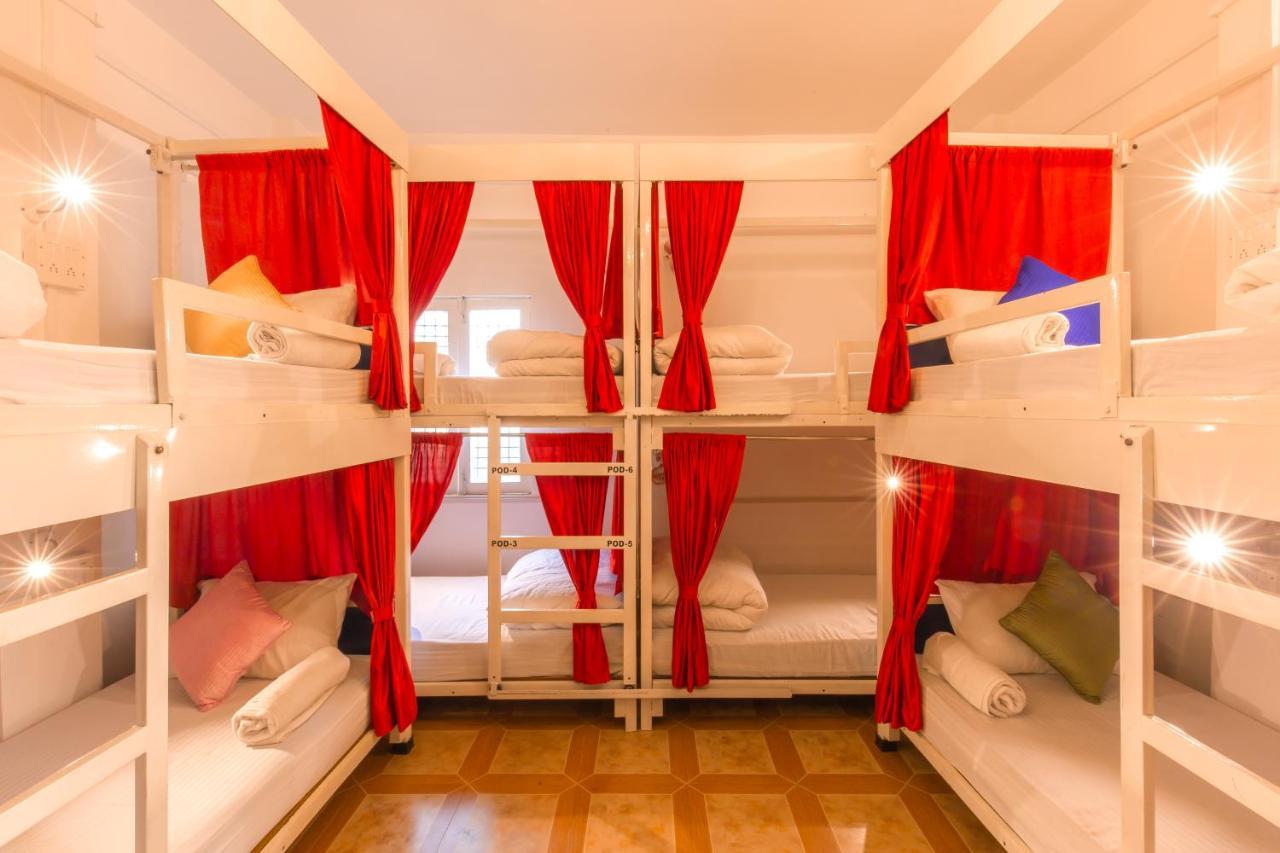 Bed 8-Bed Mixed Dormitory Room