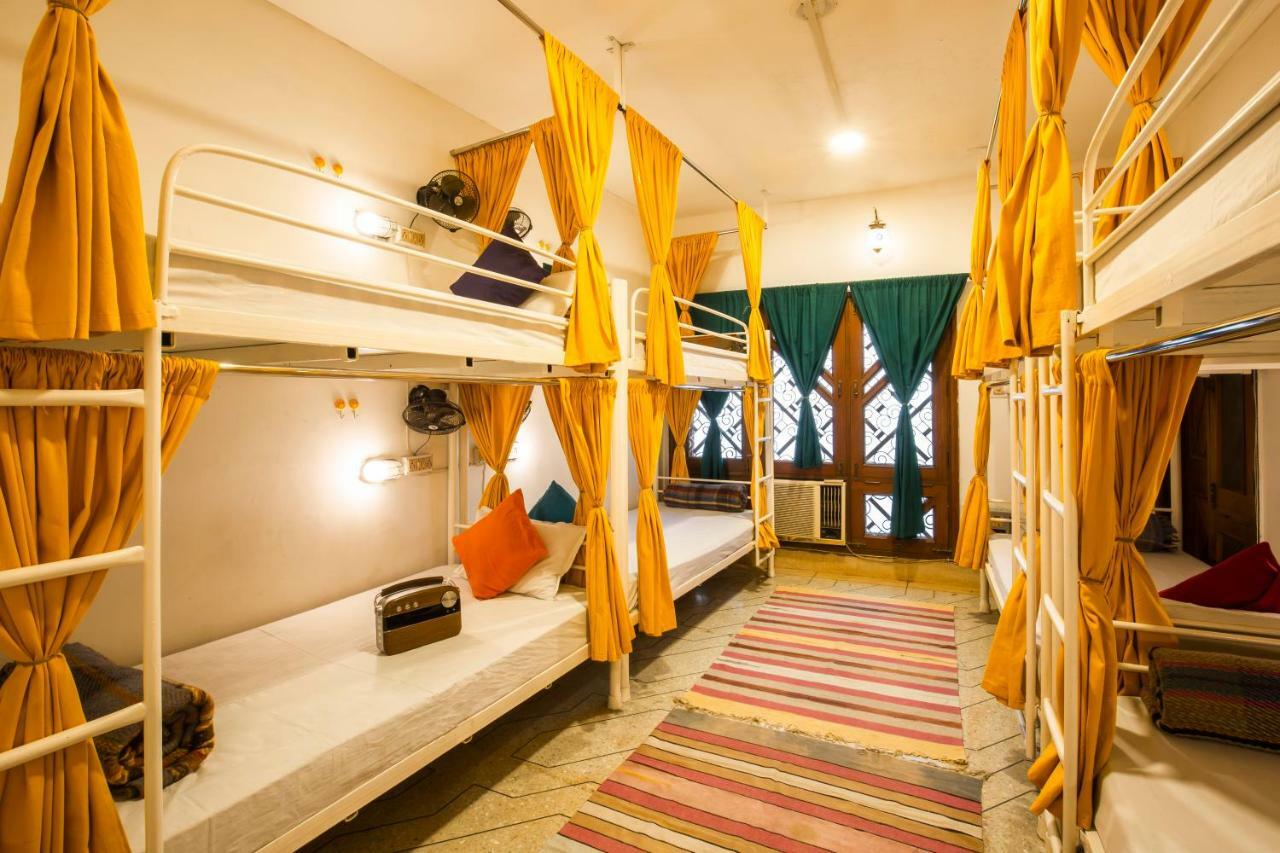 Bed 8 Bed Mixed AC Dormitory Room Ensuite Bathroom
