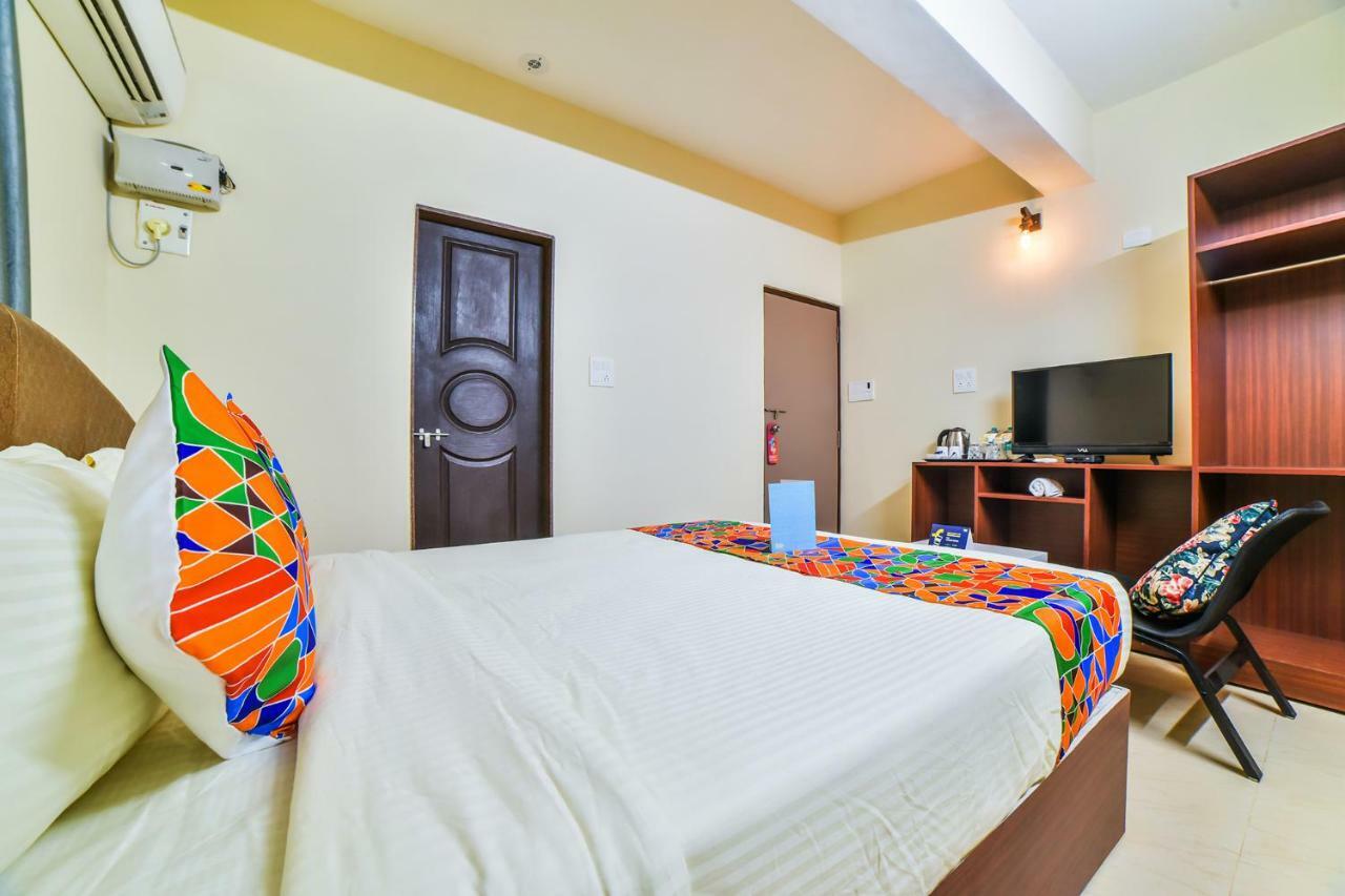 Deluxe Room,812578374:JPEG