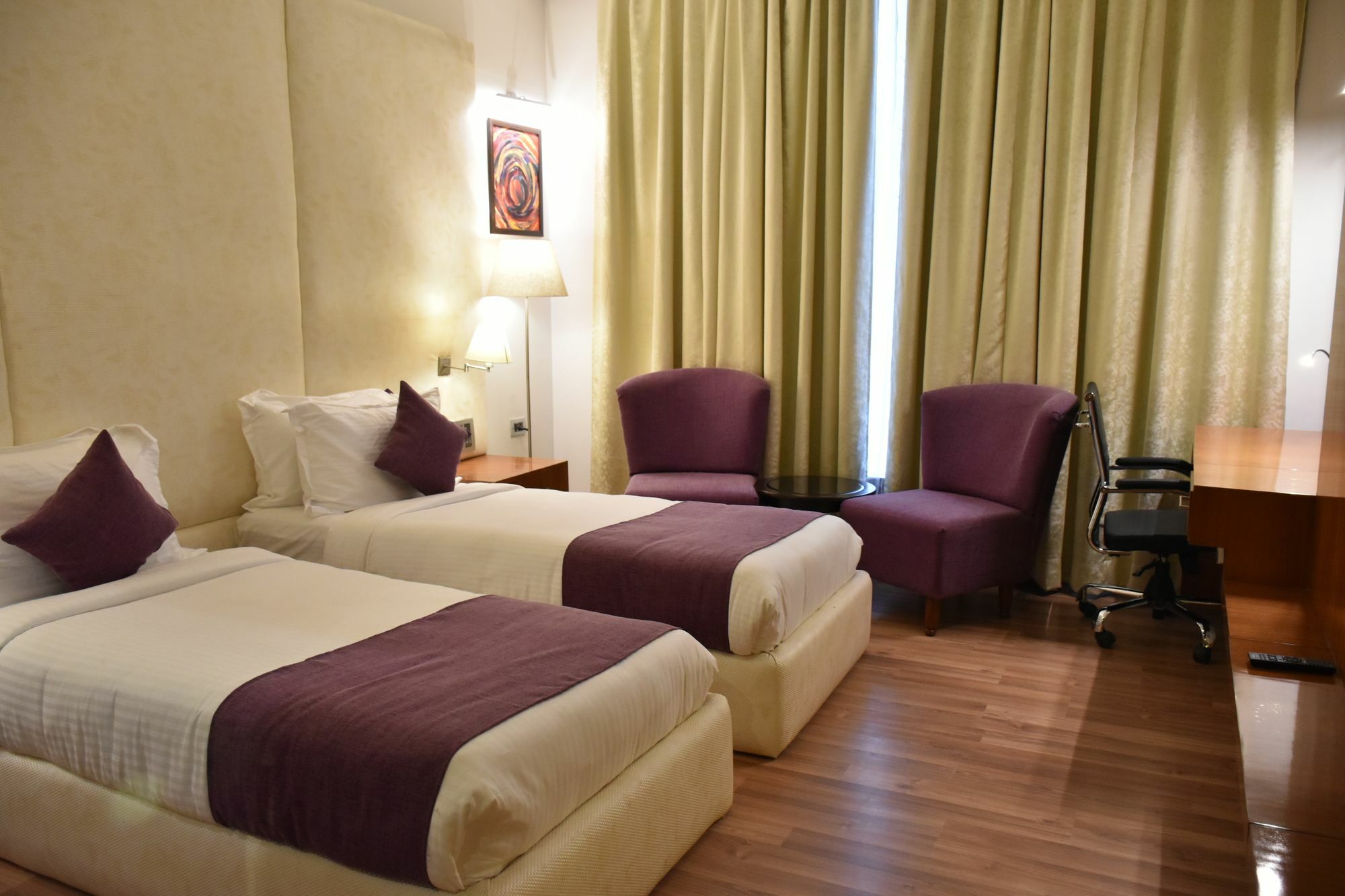 Deluxe Double or Twin Room