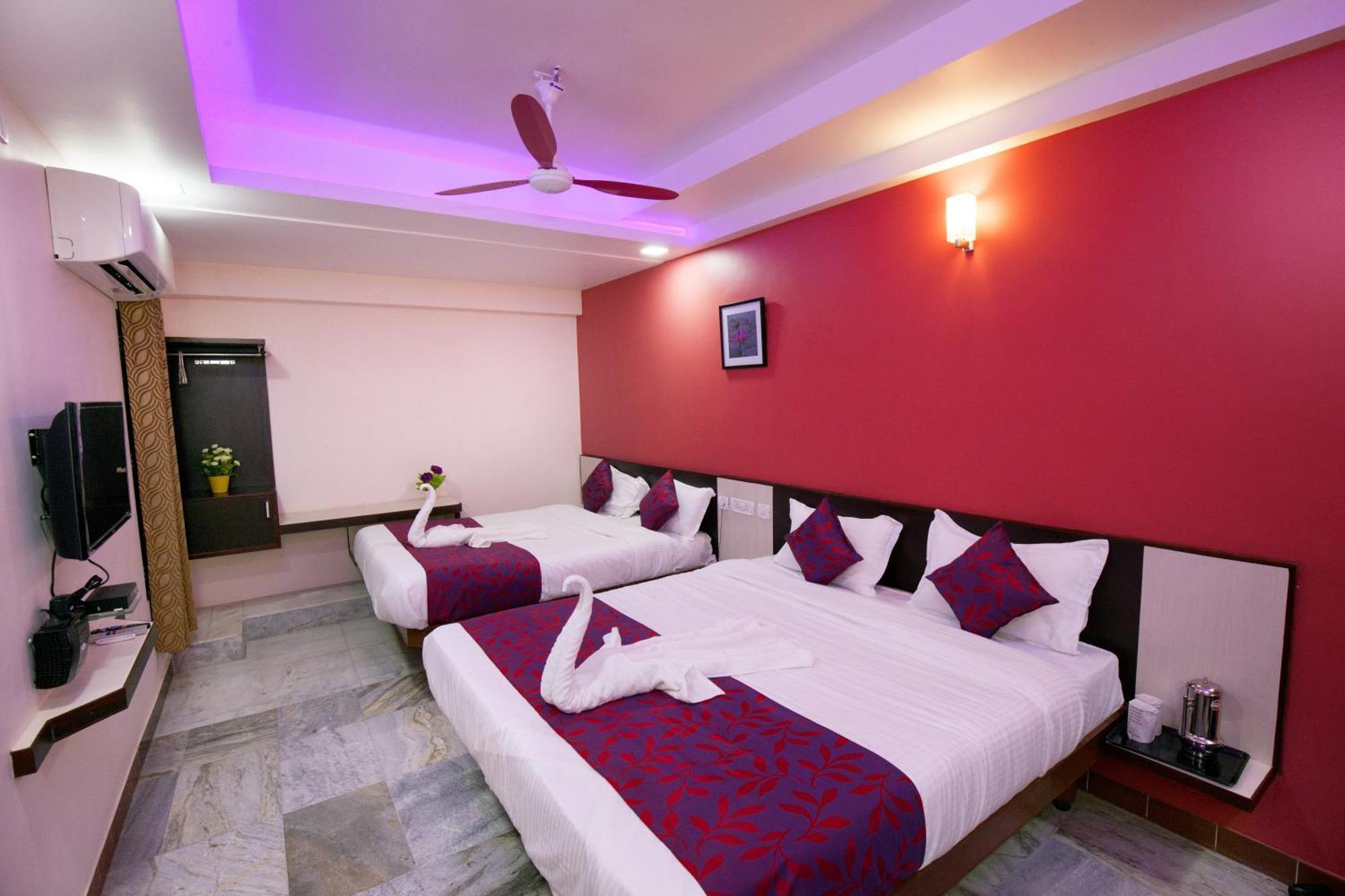 Comfort Triple Room