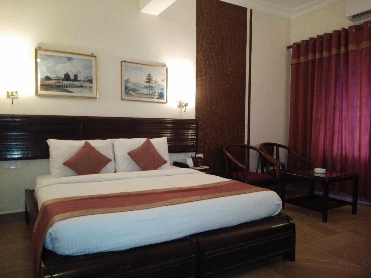 Standard King Room