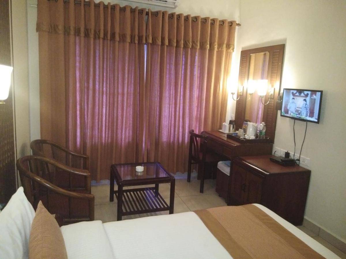 Standard King Room