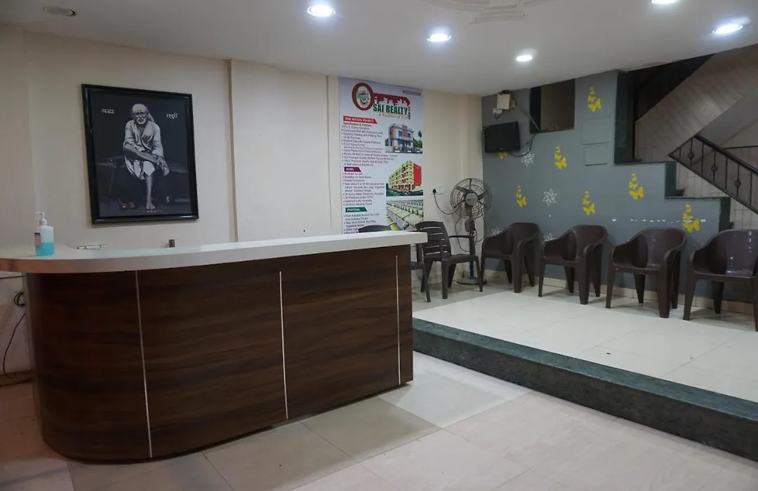 Hotel Dwarka Nilayam-1