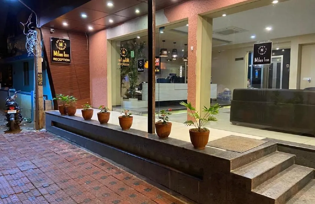 Miles Inn Hotel-1