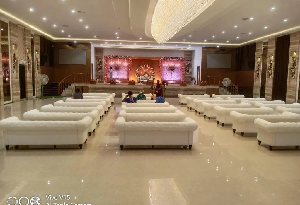Paras Mahal-1