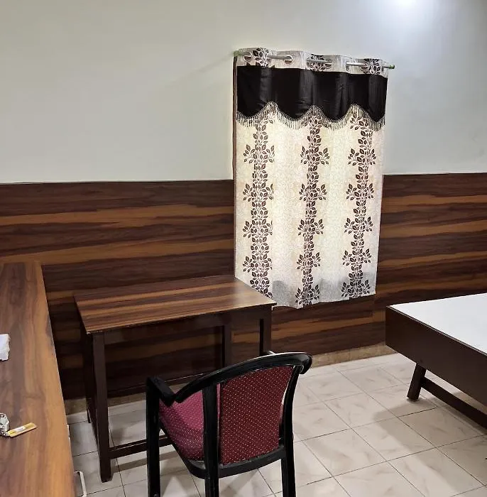Hotel Thilak-1
