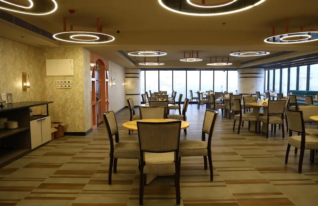 All Starr Club-1