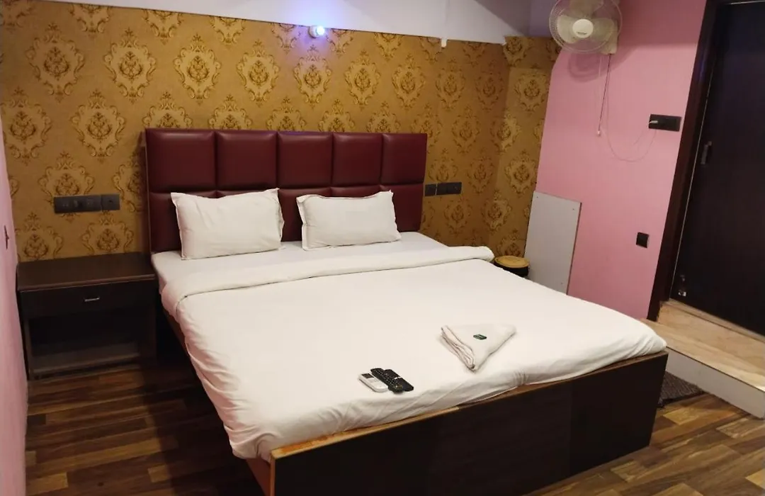 Hotel Ucs-1