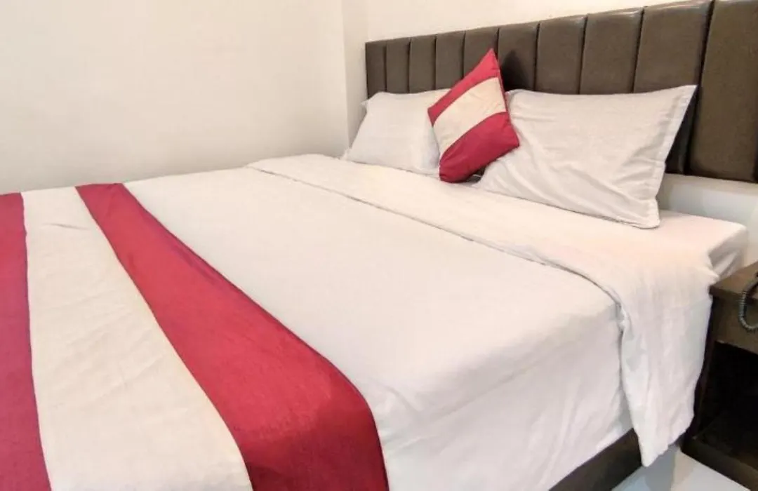 Hotel Mahadev Inn , Varanasi-1