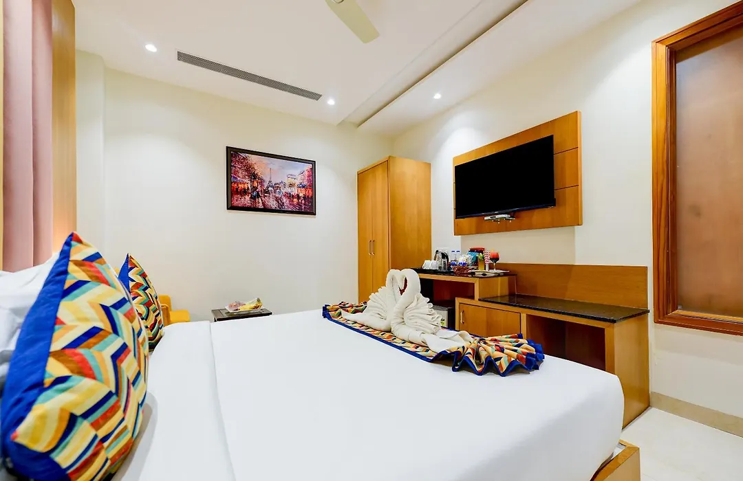 Classio Royale By Io Hotels Near Golden Temple-1