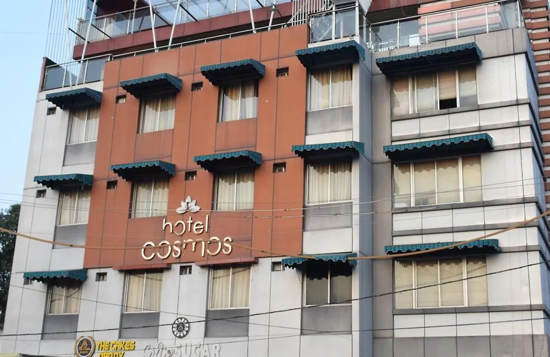 Hotel Cosmos-1