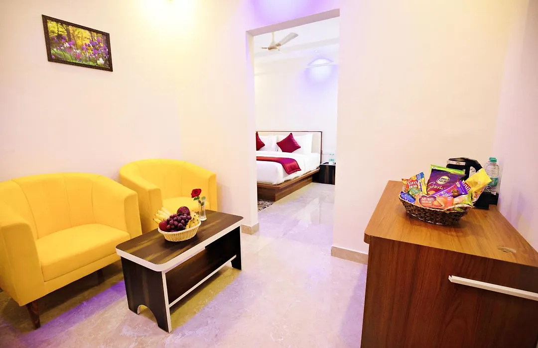 Villa Grand Hotel Near Kempegowda International Airport-1