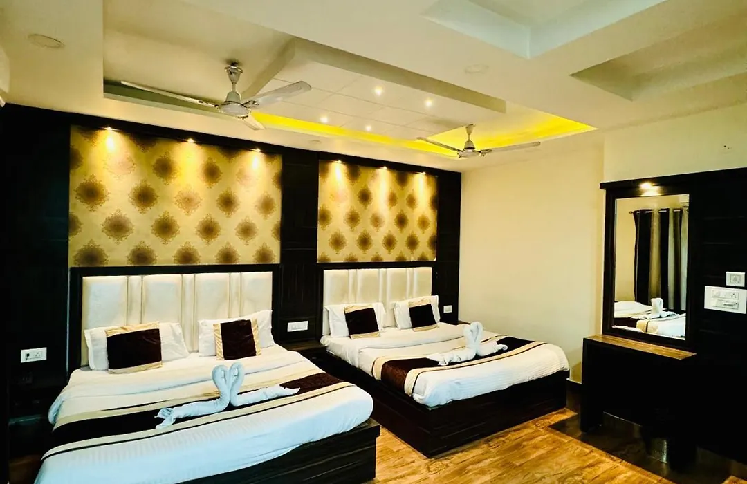 Hotel Kabir Residency-4 Min Walk To Golden Temple-1