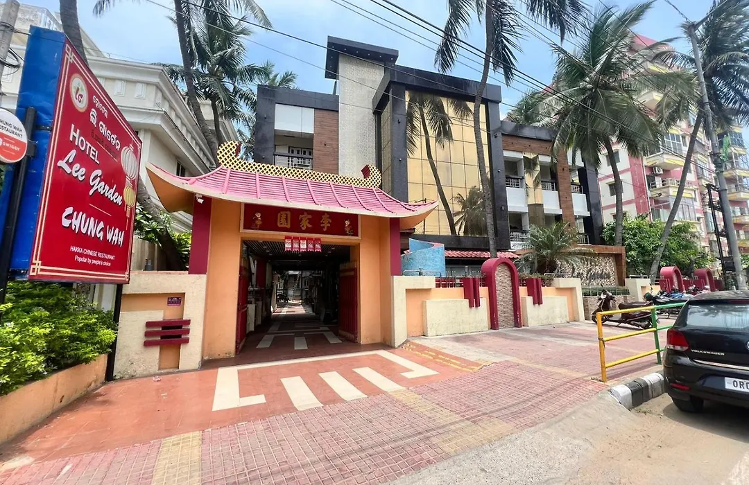Hotel Lee Garden Near To Blue Flag Beach 500 Mtrs-1
