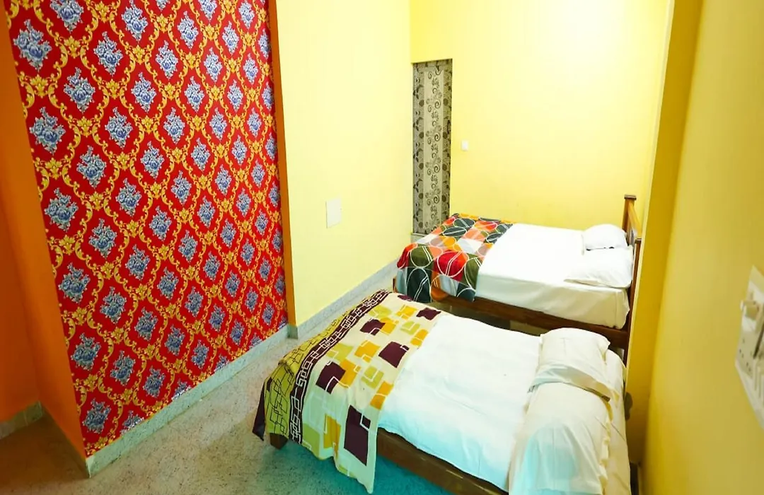 Pvr Guest House-1