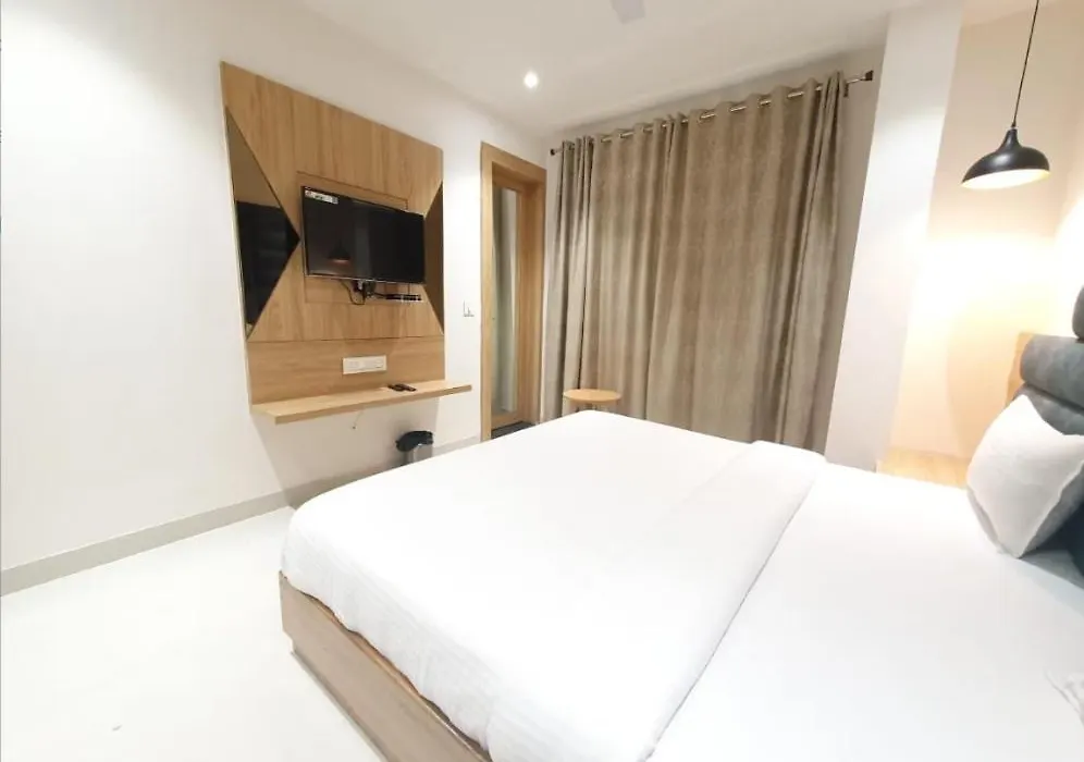 Hotel Scarlet-1
