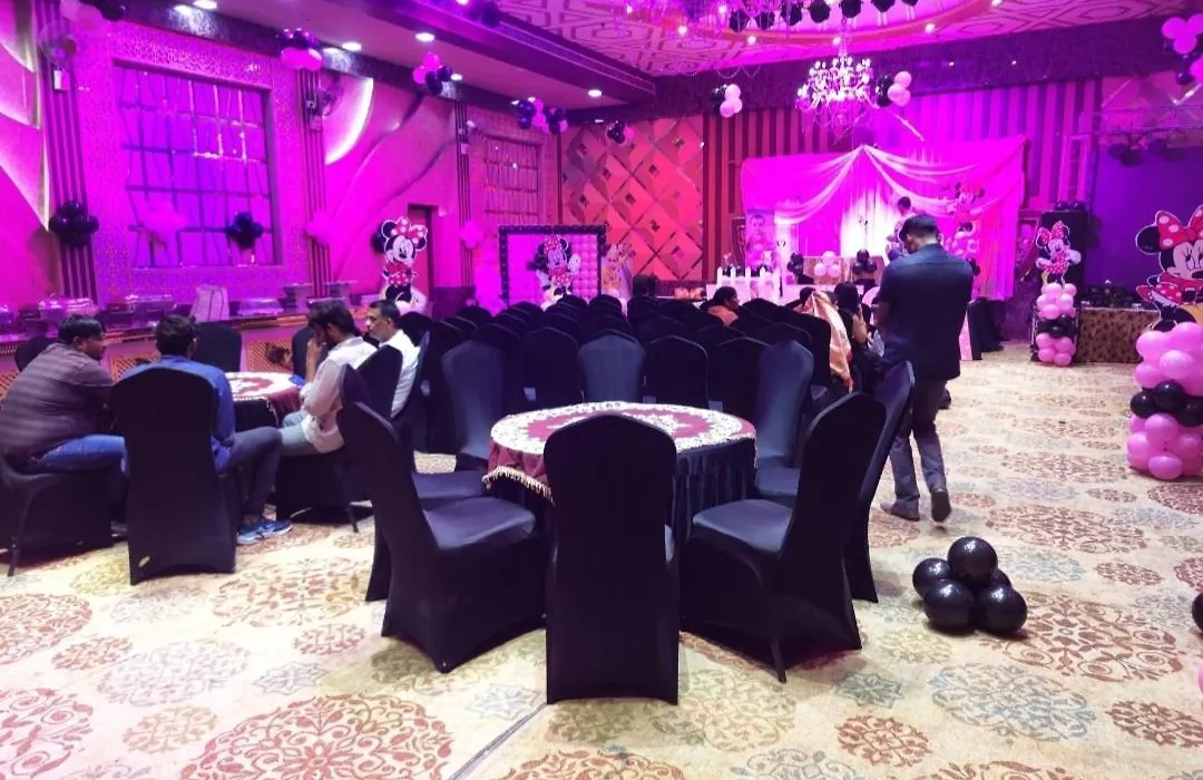 Hotel Sanjay Galaxy,Kanpur-1