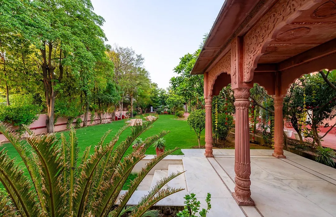 Nine Palms Resort-1