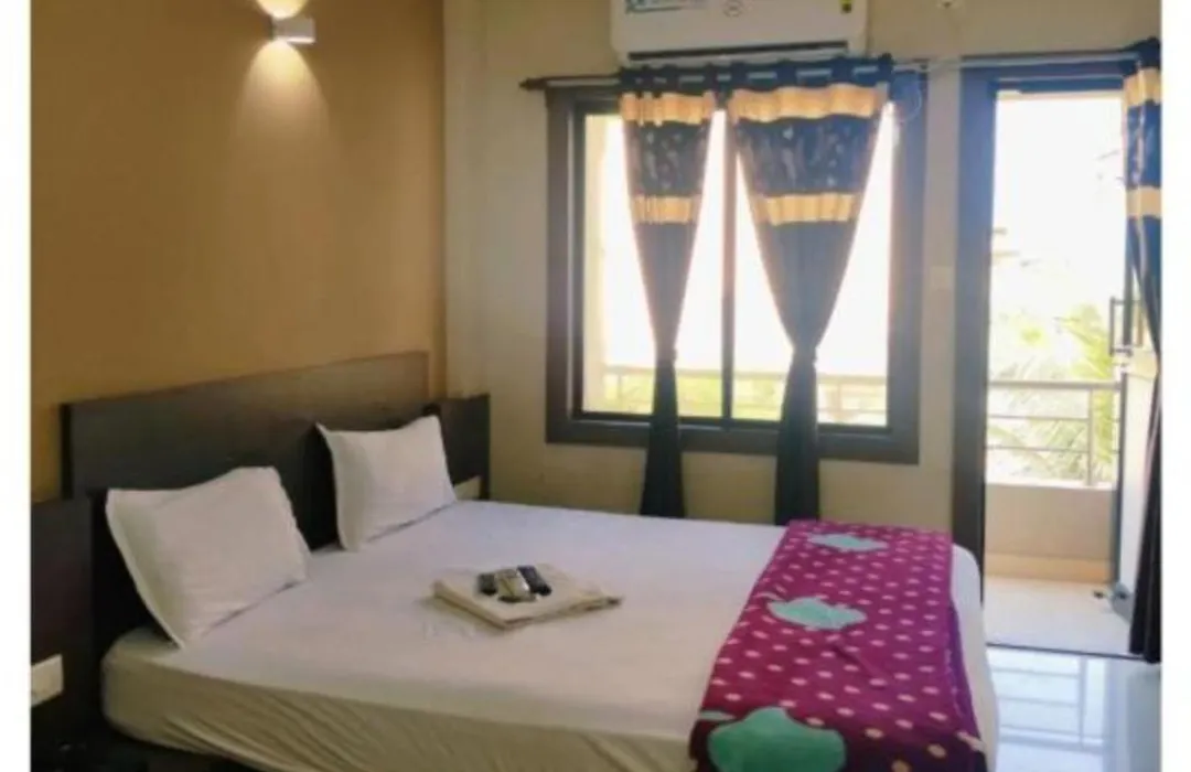 Hotel Uk Palace Puri Near Sea Beach Sea View Room - Luxury & Spacious Room - Near Temple With Prime Location Wifi- Lift And Parking Facilities - Book Now-1