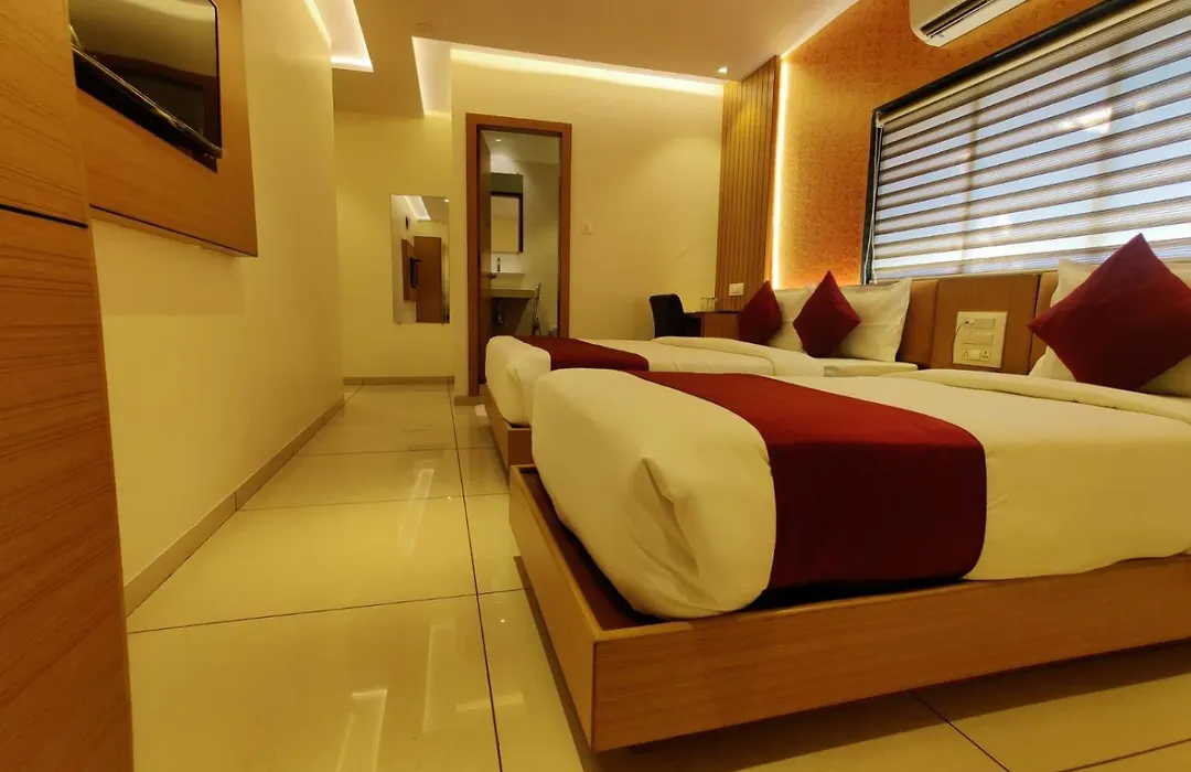 Hotel Hindustan Residency Thane-1