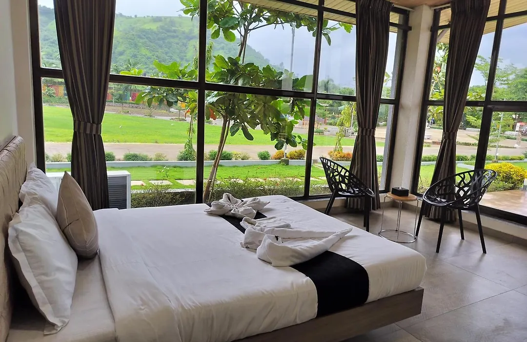 Hillrock Resort & Villas, Neral-Karjat-1