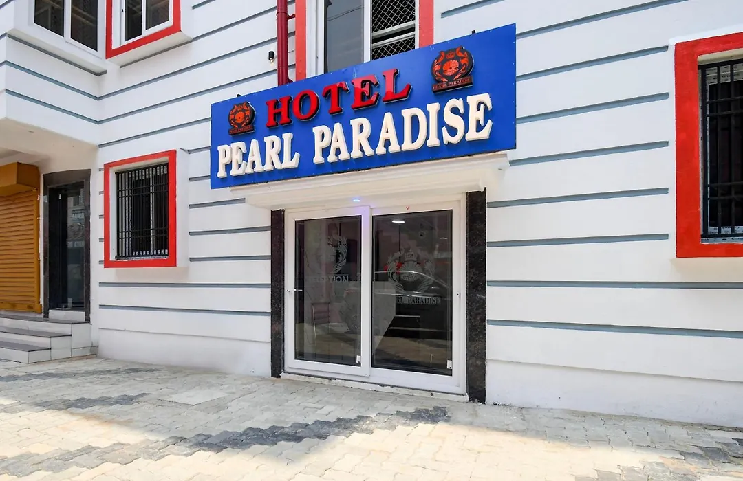 Collection O Hotel Pearl Paradise-1