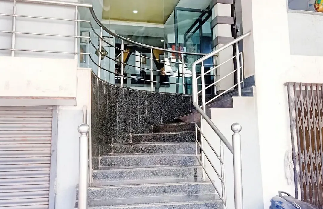 Hotel Rajdhani Plaza-1