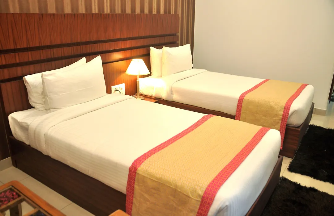 Hotel Sgt Plaza-1