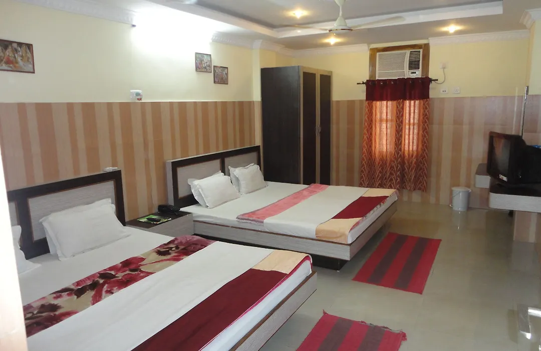 Hotel Green Valley-1