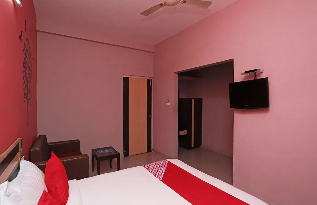 Oyo 6274 Hotel Janaki Residency-1