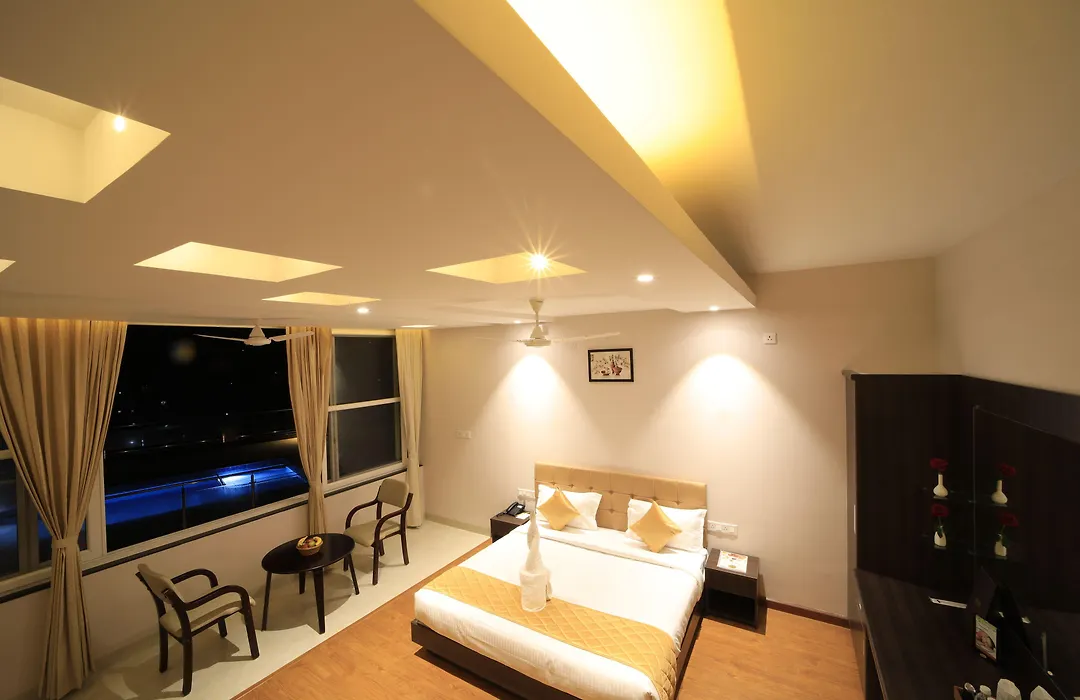 Grand Signature Hotel & Spa-1
