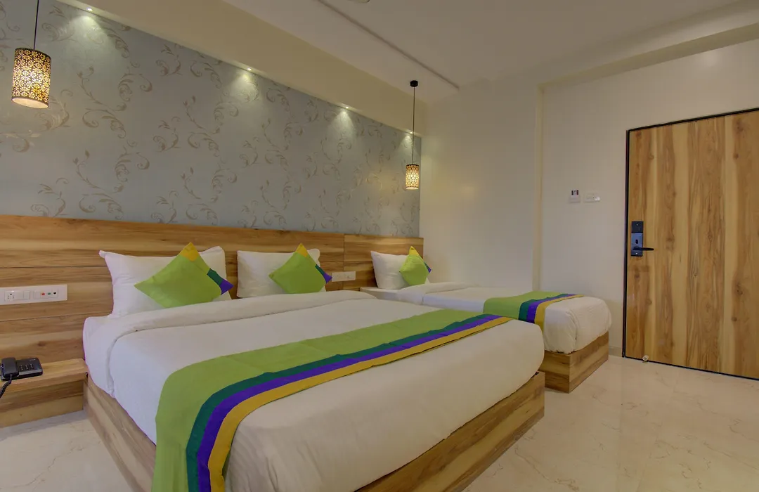 Hotel Amisha International-1