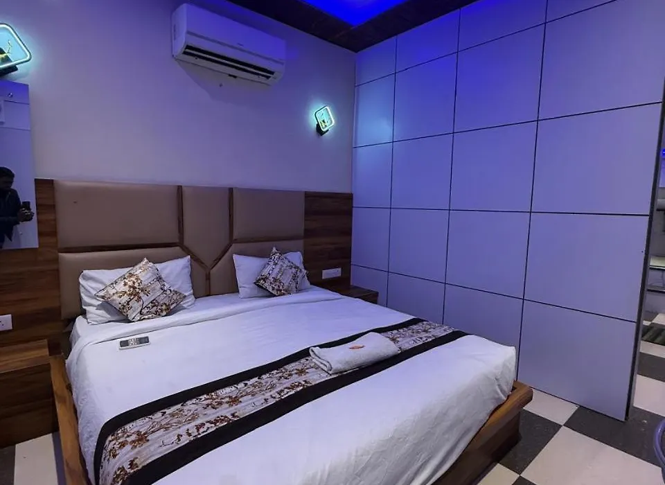 Hotel Kamla Palace-1