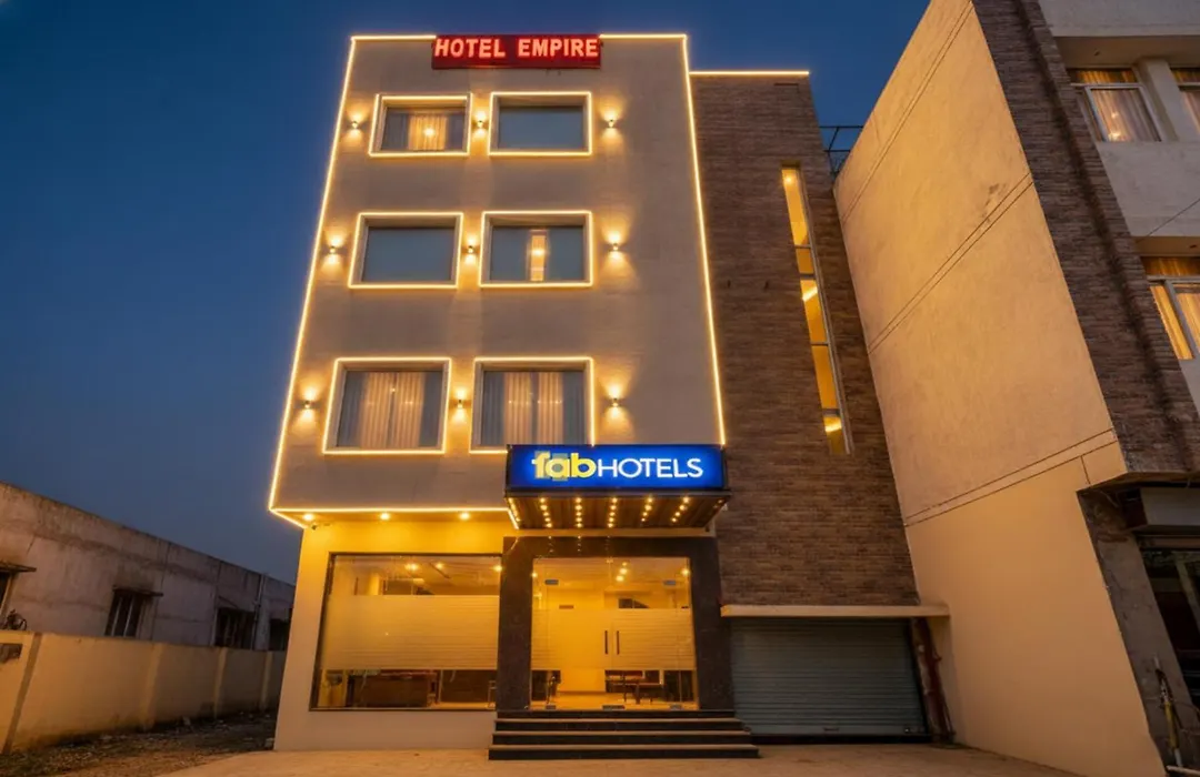 Fabhotel Prime Empire-1