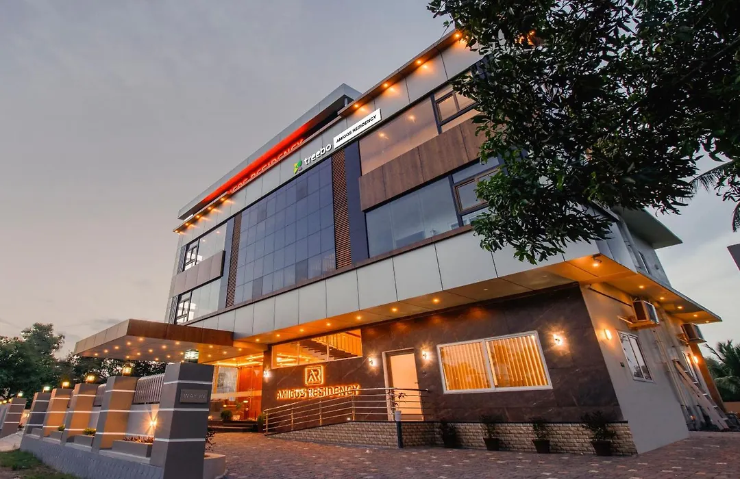 Treebo Amigos Residency Near Cochi Airport - 400Mtr Only-1