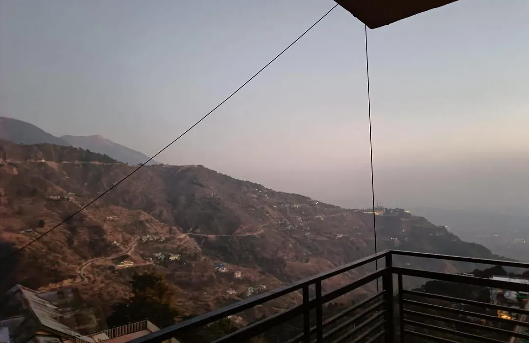 King Castle Mcleodganj-Centrally Heated And Air Cooled- Near Mall Road - Free Parking-1